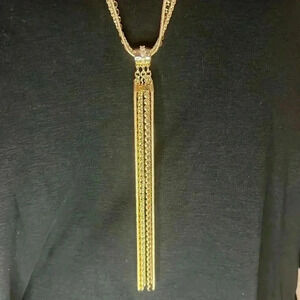 WHITE HOUSE BLACK MARKET SWAROVSKI CRYSTAL GOLD NECKLACE
